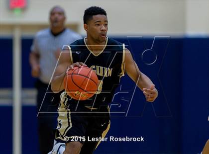 Thumbnail 3 in San Marcos vs. Seguin photogallery.