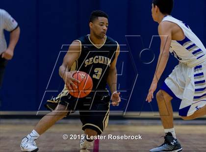 Thumbnail 3 in San Marcos vs. Seguin photogallery.