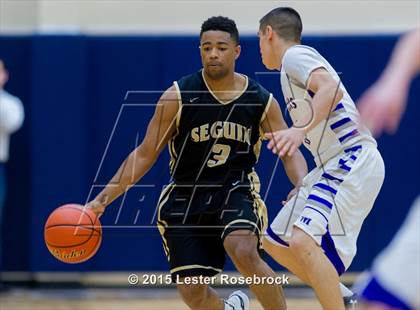 Thumbnail 2 in San Marcos vs. Seguin photogallery.