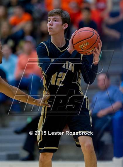 Thumbnail 3 in San Marcos vs. Seguin photogallery.