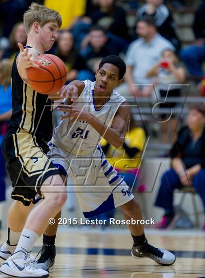Thumbnail 1 in San Marcos vs. Seguin photogallery.
