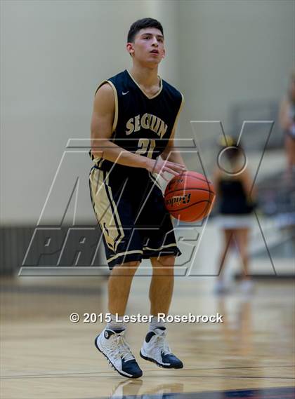 Thumbnail 3 in San Marcos vs. Seguin photogallery.