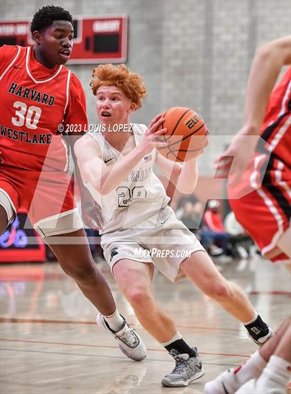 Thumbnail 1 in De La Salle vs. Harvard-Westlake (Nike Extravaganza) photogallery.