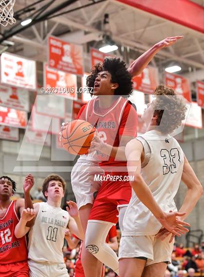 Thumbnail 1 in De La Salle vs. Harvard-Westlake (Nike Extravaganza) photogallery.