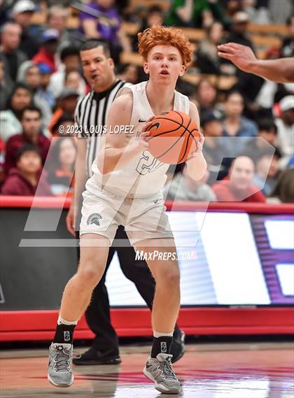 Thumbnail 3 in De La Salle vs. Harvard-Westlake (Nike Extravaganza) photogallery.
