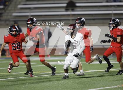 Thumbnail 1 in Glendora vs. Claremont photogallery.
