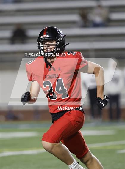 Thumbnail 1 in Glendora vs. Claremont photogallery.
