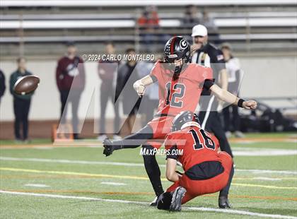 Thumbnail 3 in Glendora vs. Claremont photogallery.
