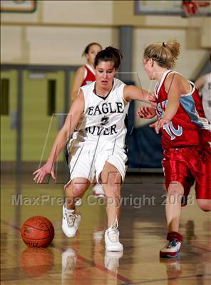 Thumbnail 3 in Eagle River vs. East photogallery.
