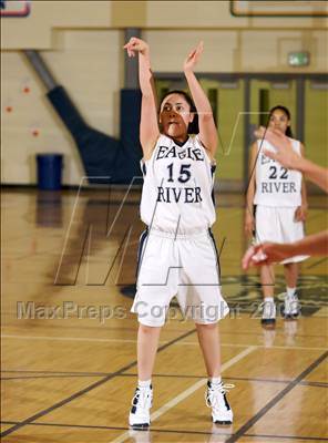 Thumbnail 2 in Eagle River vs. East photogallery.