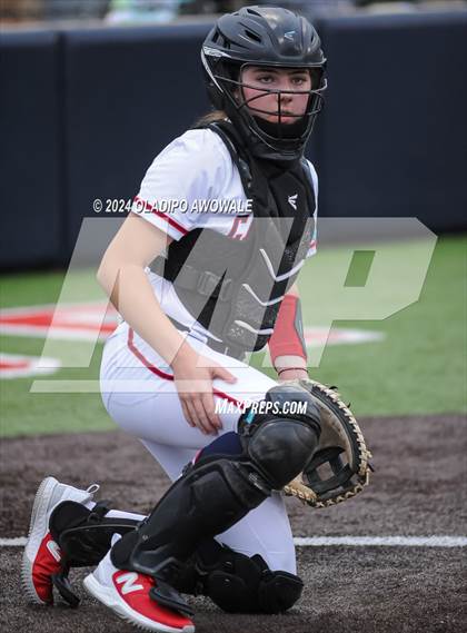 Thumbnail 1 in John Paul II vs. Dallas Christian photogallery.