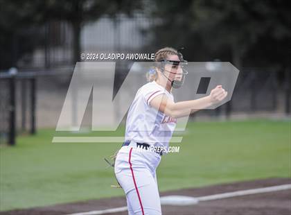 Thumbnail 2 in John Paul II vs. Dallas Christian photogallery.