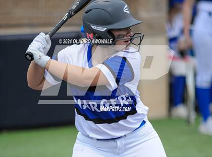 Thumbnail 2 in John Paul II vs. Dallas Christian photogallery.