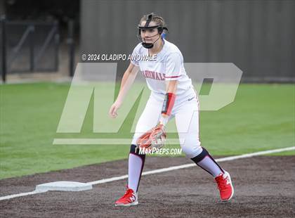 Thumbnail 1 in John Paul II vs. Dallas Christian photogallery.
