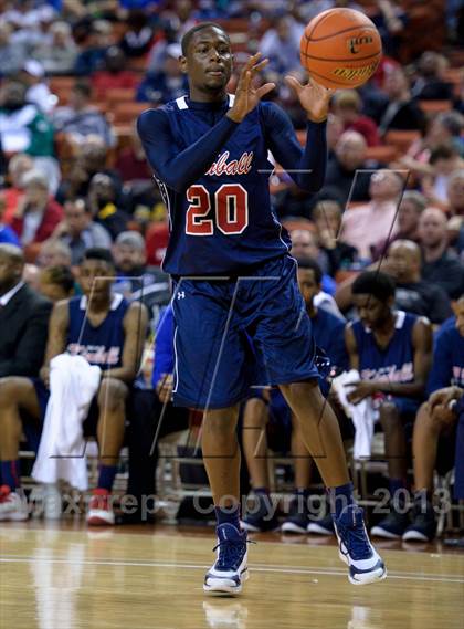 Thumbnail 3 in Brennan vs. Kimball (UIL 4A Semifinal) photogallery.