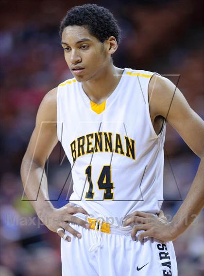 Thumbnail 3 in Brennan vs. Kimball (UIL 4A Semifinal) photogallery.