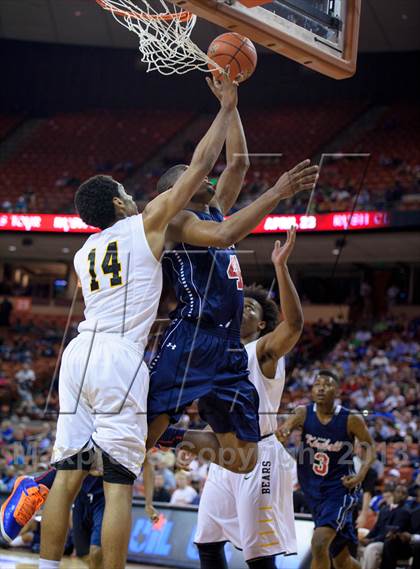 Thumbnail 1 in Brennan vs. Kimball (UIL 4A Semifinal) photogallery.