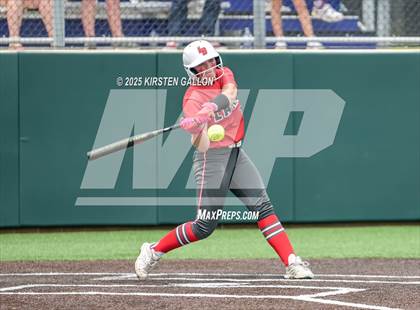 Thumbnail 1 in Melissa vs. Lake Belton (UIL Softball 5A Division I Region II Game 3) photogallery.
