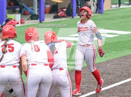 Thumbnail 1 in Melissa vs. Lake Belton (UIL Softball 5A Division I Region II Game 3) photogallery.