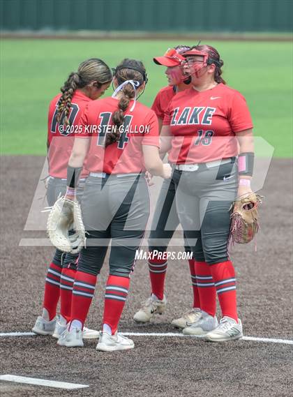 Thumbnail 3 in Melissa vs. Lake Belton (UIL Softball 5A Division I Region II Game 3) photogallery.