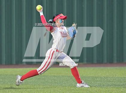 Thumbnail 1 in Melissa vs. Lake Belton (UIL Softball 5A Division I Region II Game 3) photogallery.
