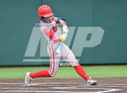 Thumbnail 2 in Melissa vs. Lake Belton (UIL Softball 5A Division I Region II Game 3) photogallery.