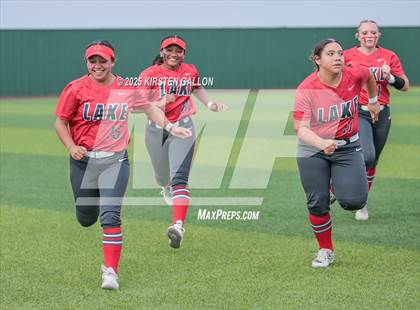 Thumbnail 3 in Melissa vs. Lake Belton (UIL Softball 5A Division I Region II Game 3) photogallery.