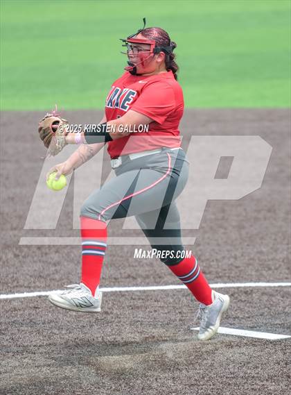 Thumbnail 3 in Melissa vs. Lake Belton (UIL Softball 5A Division I Region II Game 3) photogallery.