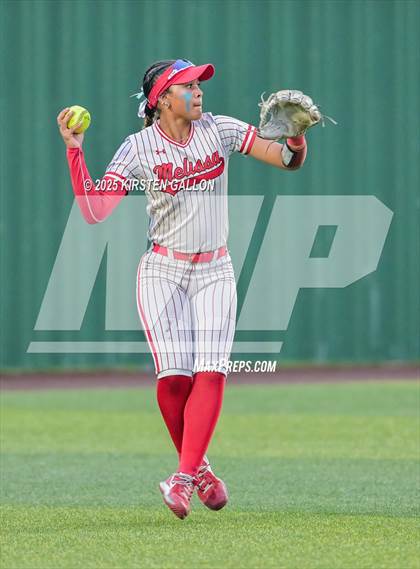 Thumbnail 3 in Melissa vs. Lake Belton (UIL Softball 5A Division I Region II Game 3) photogallery.
