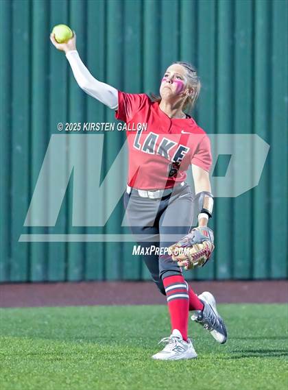 Thumbnail 2 in Melissa vs. Lake Belton (UIL Softball 5A Division I Region II Game 3) photogallery.