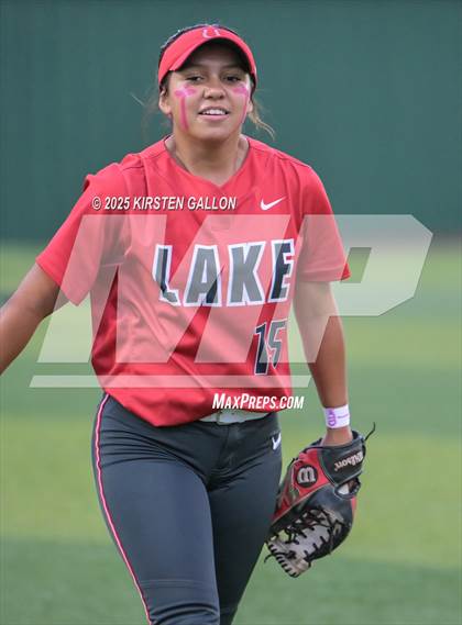 Thumbnail 3 in Melissa vs. Lake Belton (UIL Softball 5A Division I Region II Game 3) photogallery.