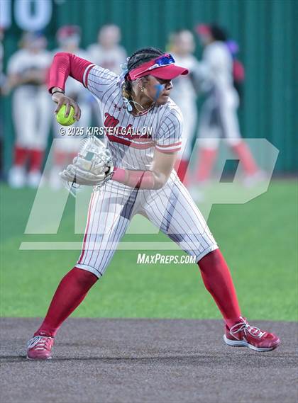 Thumbnail 2 in Melissa vs. Lake Belton (UIL Softball 5A Division I Region II Game 3) photogallery.