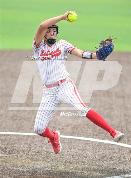 Thumbnail 1 in Melissa vs. Lake Belton (UIL Softball 5A Division I Region II Game 3) photogallery.