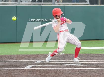 Thumbnail 3 in Melissa vs. Lake Belton (UIL Softball 5A Division I Region II Game 3) photogallery.