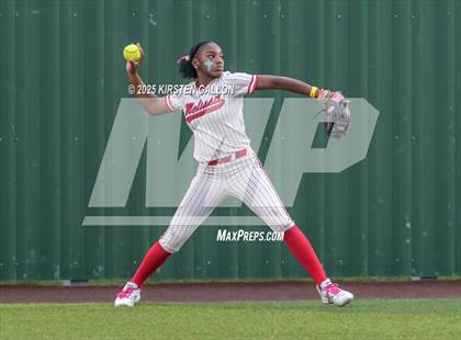 Thumbnail 2 in Melissa vs. Lake Belton (UIL Softball 5A Division I Region II Game 3) photogallery.