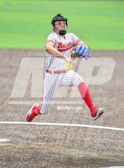 Thumbnail 2 in Melissa vs. Lake Belton (UIL Softball 5A Division I Region II Game 3) photogallery.
