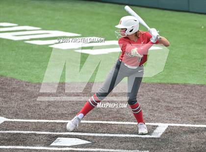 Thumbnail 3 in Melissa vs. Lake Belton (UIL Softball 5A Division I Region II Game 3) photogallery.