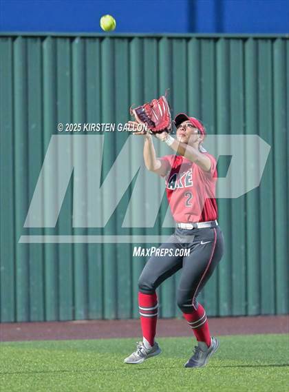 Thumbnail 2 in Melissa vs. Lake Belton (UIL Softball 5A Division I Region II Game 3) photogallery.