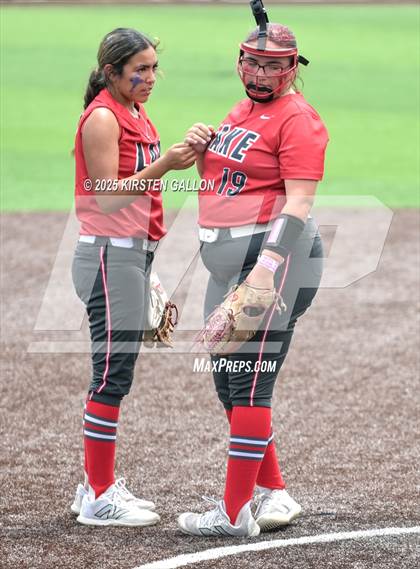 Thumbnail 3 in Melissa vs. Lake Belton (UIL Softball 5A Division I Region II Game 3) photogallery.