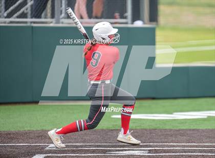 Thumbnail 3 in Melissa vs. Lake Belton (UIL Softball 5A Division I Region II Game 3) photogallery.