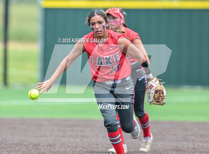 Thumbnail 1 in Melissa vs. Lake Belton (UIL Softball 5A Division I Region II Game 3) photogallery.