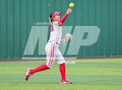 Thumbnail 1 in Melissa vs. Lake Belton (UIL Softball 5A Division I Region II Game 3) photogallery.