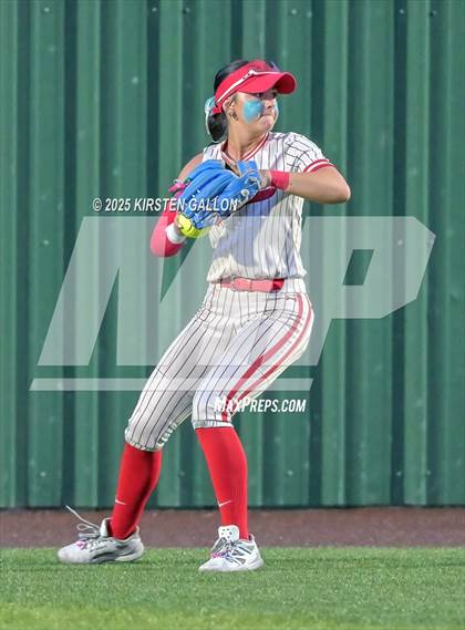 Thumbnail 1 in Melissa vs. Lake Belton (UIL Softball 5A Division I Region II Game 3) photogallery.
