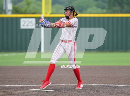 Thumbnail 2 in Melissa vs. Lake Belton (UIL Softball 5A Division I Region II Game 3) photogallery.