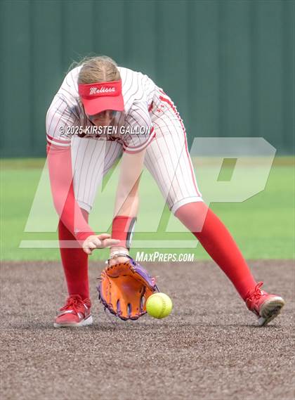 Thumbnail 1 in Melissa vs. Lake Belton (UIL Softball 5A Division I Region II Game 3) photogallery.