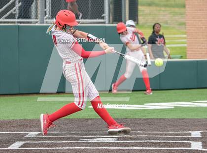 Thumbnail 2 in Melissa vs. Lake Belton (UIL Softball 5A Division I Region II Game 3) photogallery.
