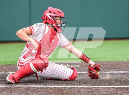Thumbnail 1 in Melissa vs. Lake Belton (UIL Softball 5A Division I Region II Game 3) photogallery.