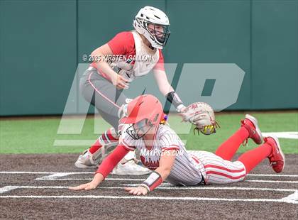 Thumbnail 2 in Melissa vs. Lake Belton (UIL Softball 5A Division I Region II Game 3) photogallery.
