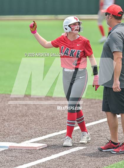 Thumbnail 2 in Melissa vs. Lake Belton (UIL Softball 5A Division I Region II Game 3) photogallery.