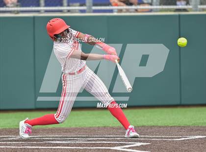 Thumbnail 1 in Melissa vs. Lake Belton (UIL Softball 5A Division I Region II Game 3) photogallery.